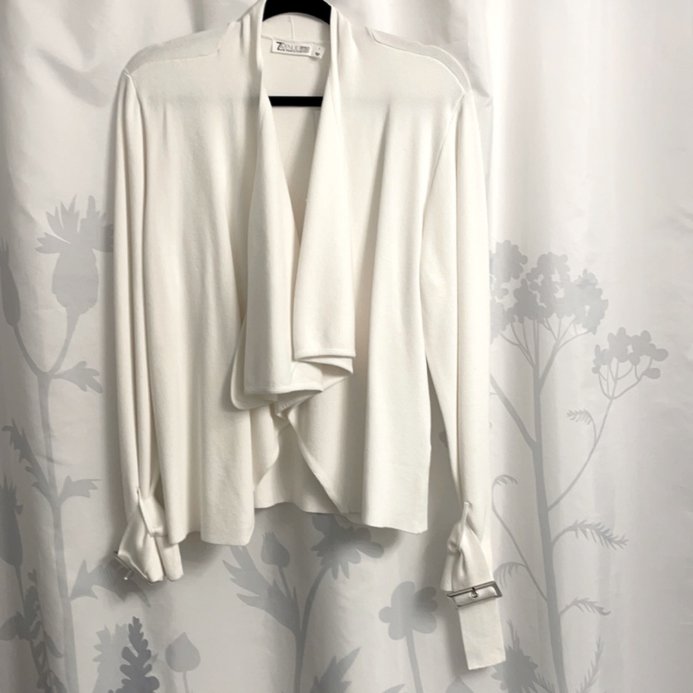 New York and company size large cardigan sweater